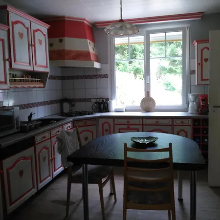 D'hotes Dans Un Ecrin De Verdure Guest house