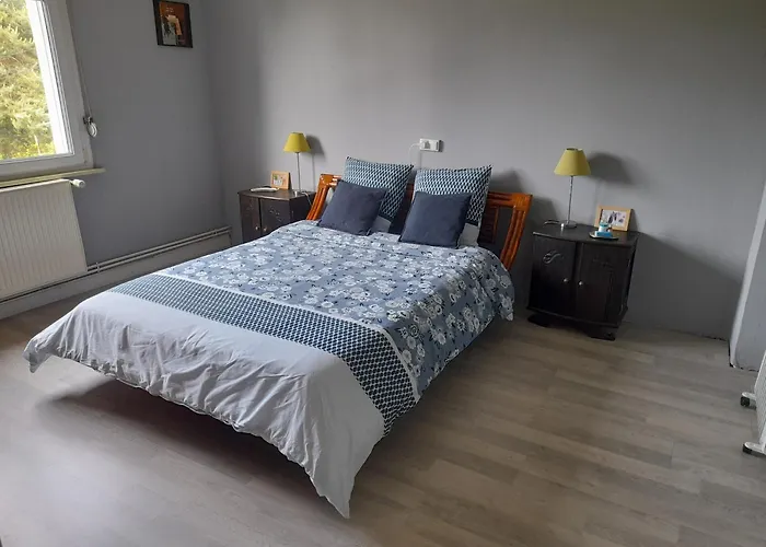 D'hotes Dans Un Ecrin De Verdure Guest house