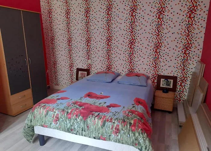 Guest house D'hotes Dans Un Ecrin De Verdure *